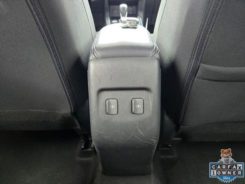 Used 2021 Nissan Kicks SR FWD image 37