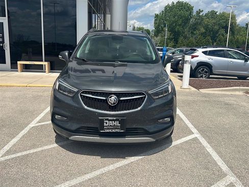 Used 2017 Buick Encore Essence FWD image 2