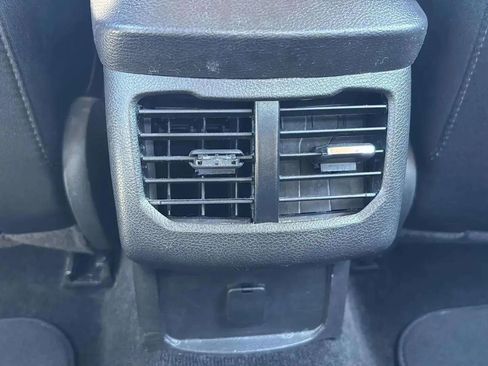 Used 2014 Ford Fusion SE image 28