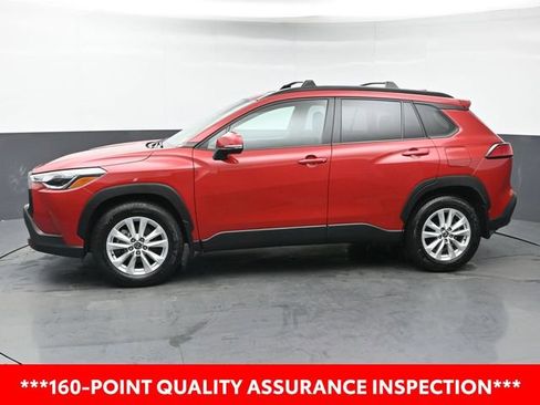 Certified 2022 Toyota Corolla Cross LE w/ Moonroof Package AWD/4WD image 2
