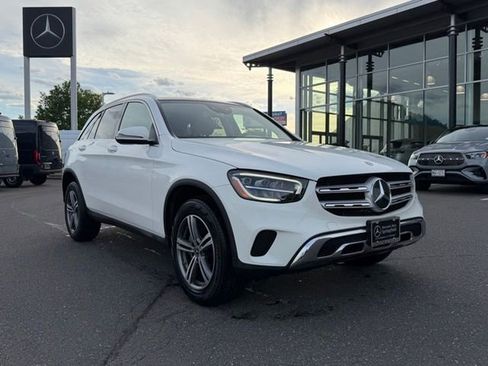 Used 2020 Mercedes-Benz GLC 300 4MATIC image 1