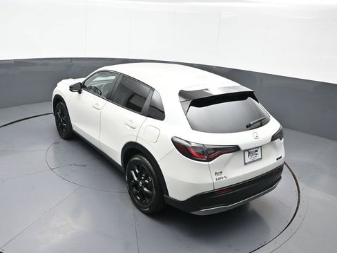 Certified 2024 Honda HR-V Sport image 38