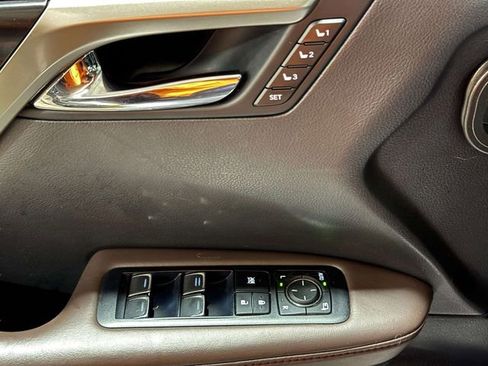 Used 2018 Lexus RX 350L AWD image 19