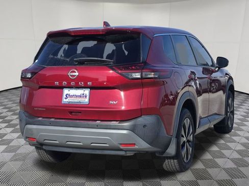 Certified 2022 Nissan Rogue SV image 5
