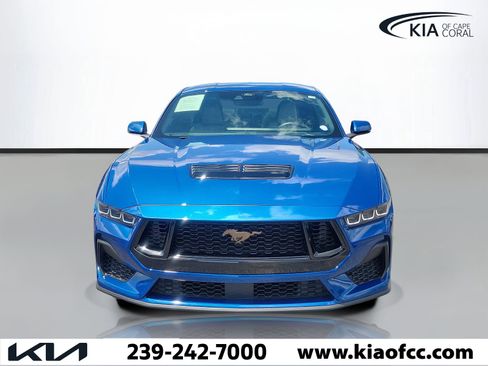 Used 2024 Ford Mustang GT Premium RWD image 2