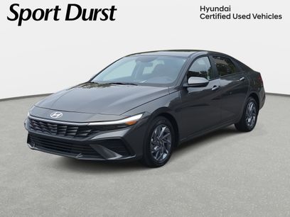 Certified 2025 Hyundai Elantra Blue