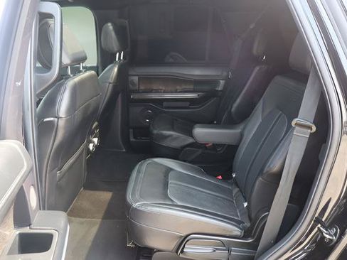 Used 2021 Ford Expedition Limited AWD/4WD image 31