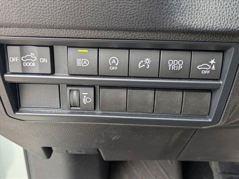 Used 2024 Toyota Tundra SR5 w/ SR5 Convenience Package RWD image 11