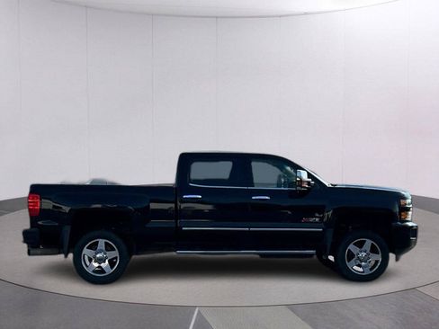 Used 2016 Chevrolet Silverado 2500 LTZ w/ Duramax Plus Package AWD/4WD image 7