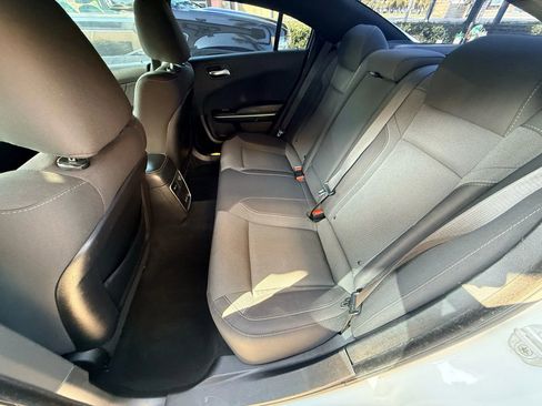 Used 2019 Dodge Charger SXT image 13