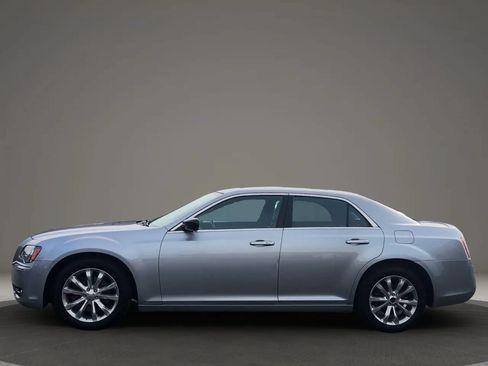Used 2013 Chrysler 300 S AWD/4WD image 2
