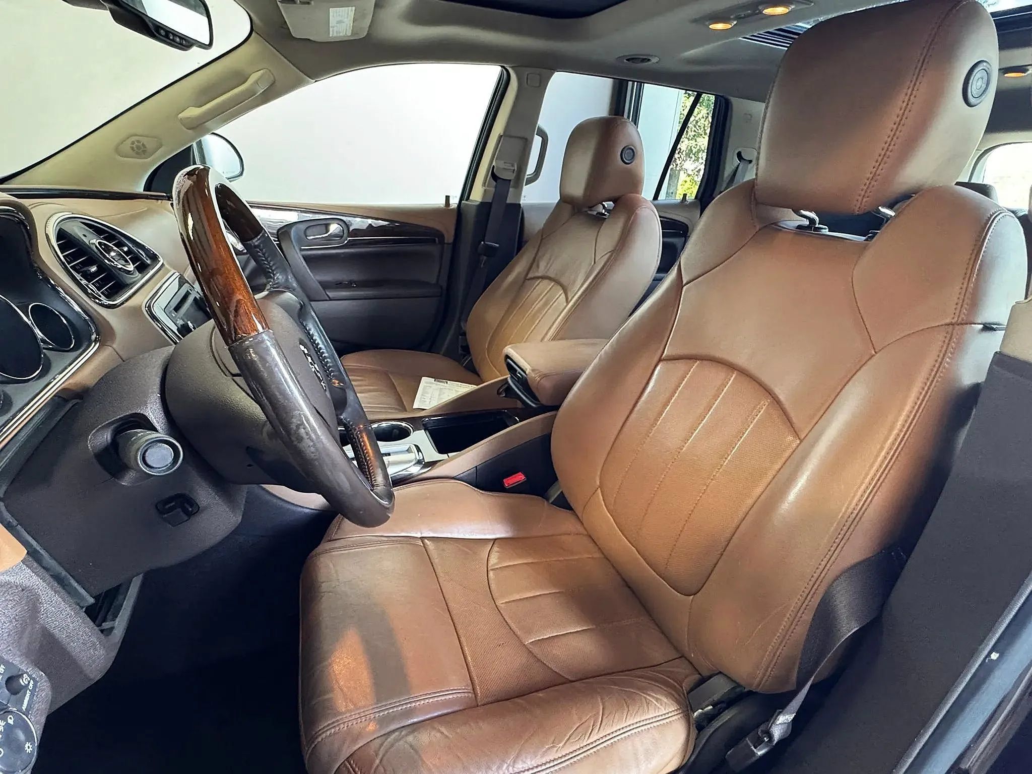 Used 2016 Buick Enclave Premium w/ Experience Buick Package FWD image 14