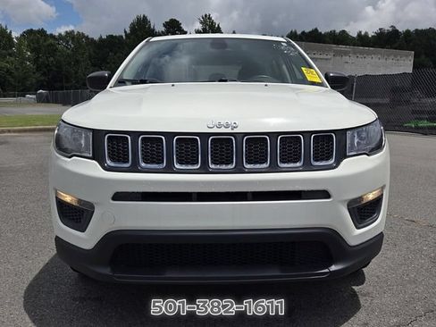 Used 2018 Jeep Compass Sport FWD image 8