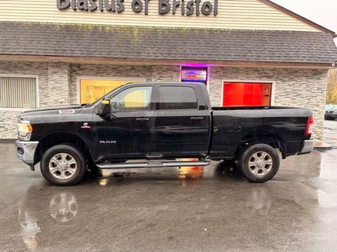 Used 2024 RAM 2500 Big Horn AWD/4WD image 8