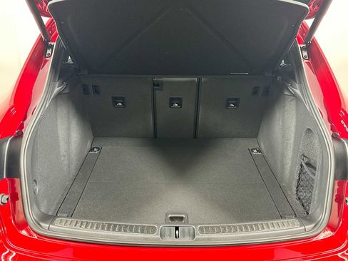 New 2025 Porsche Macan image 26