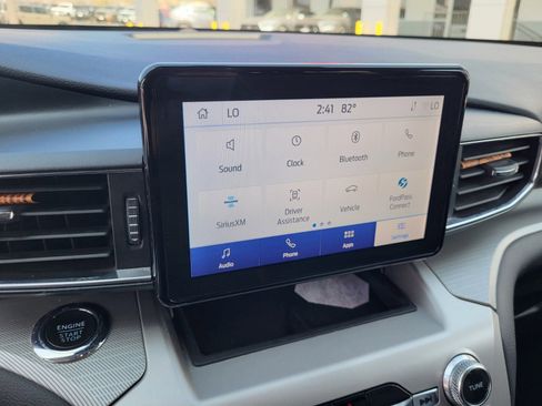 Certified 2022 Ford Explorer XLT w/ Equipment Group 202A image 20