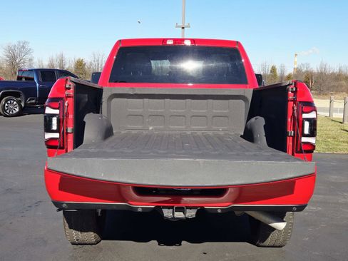 Used 2024 RAM 2500 Big Horn w/ Night Edition image 14