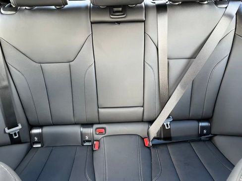 Used 2024 BMW i4 eDrive40 image 18