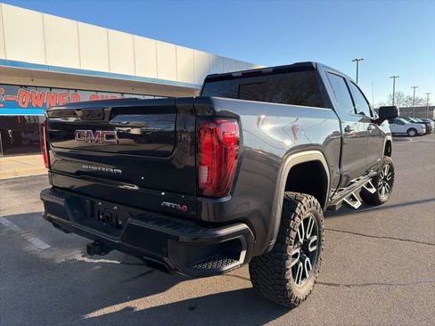 Used 2024 GMC Sierra 1500 AT4 w/ AT4 Premium Package image 4