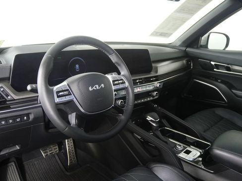 Used 2025 Kia Telluride SX X-Line AWD/4WD image 11