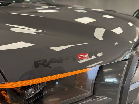 Used 2018 Ford F150 Raptor w/ Equipment Group 802A Luxury image 29