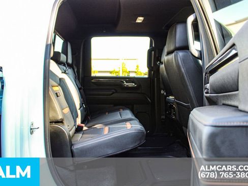 Used 2025 GMC Sierra 2500 AT4 w/ AT4 Premium Plus Package AWD/4WD image 19