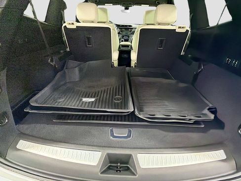 Used 2024 Cadillac XT6 Sport w/ Technology Package AWD/4WD image 29