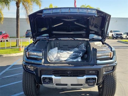Used 2026 GMC Hummer EV SUV image 27