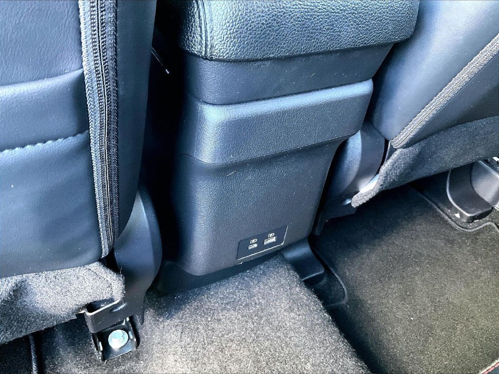 Used 2025 Mitsubishi Outlander Sport SE AWD/4WD image 28