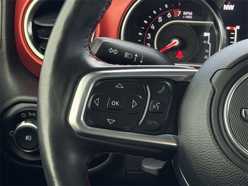 Used 2019 Jeep Wrangler Unlimited Rubicon image 13