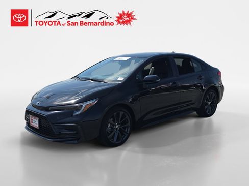 Certified 2026 Toyota Corolla SE FWD image 1