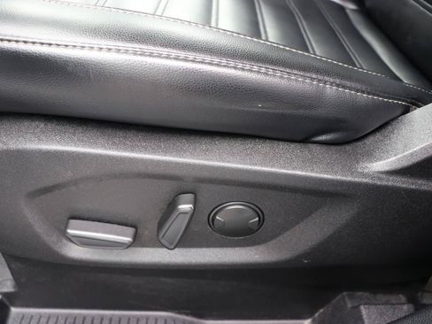 Used 2023 Ford Edge SEL AWD/4WD image 47