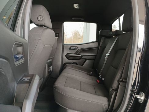 Used 2024 GMC Canyon Elevation w/ Convenience Package image 25