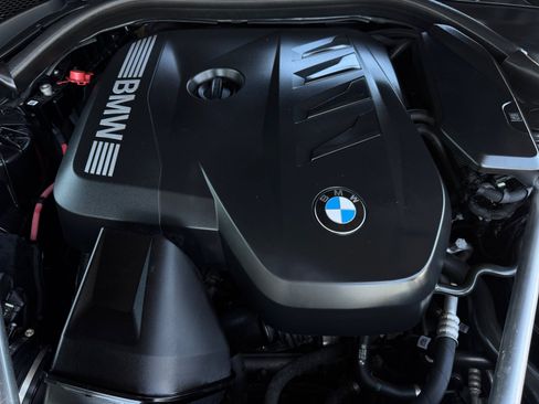 Used 2024 BMW 530i w/ M Sport Package RWD image 17