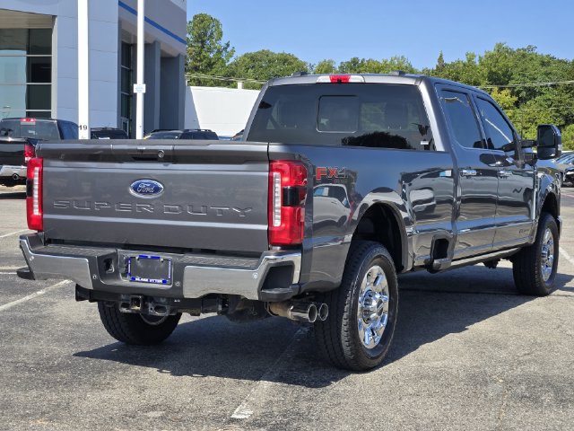 Used 2025 Ford F350 Lariat w/ Lariat Ultimate Package AWD/4WD image 7