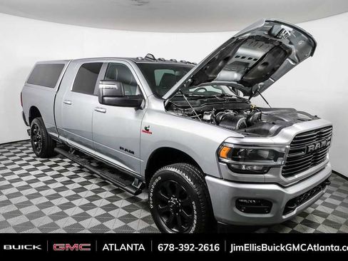 Used 2024 RAM 3500 Laramie w/ Night Edition image 32