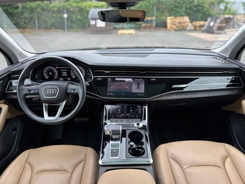 Used 2023 Audi Q7 2.0T Premium Plus w/ Premium Plus Package AWD/4WD image 19