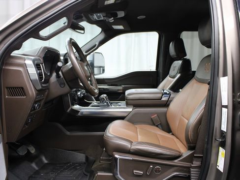 Used 2022 Ford F150 King Ranch image 9