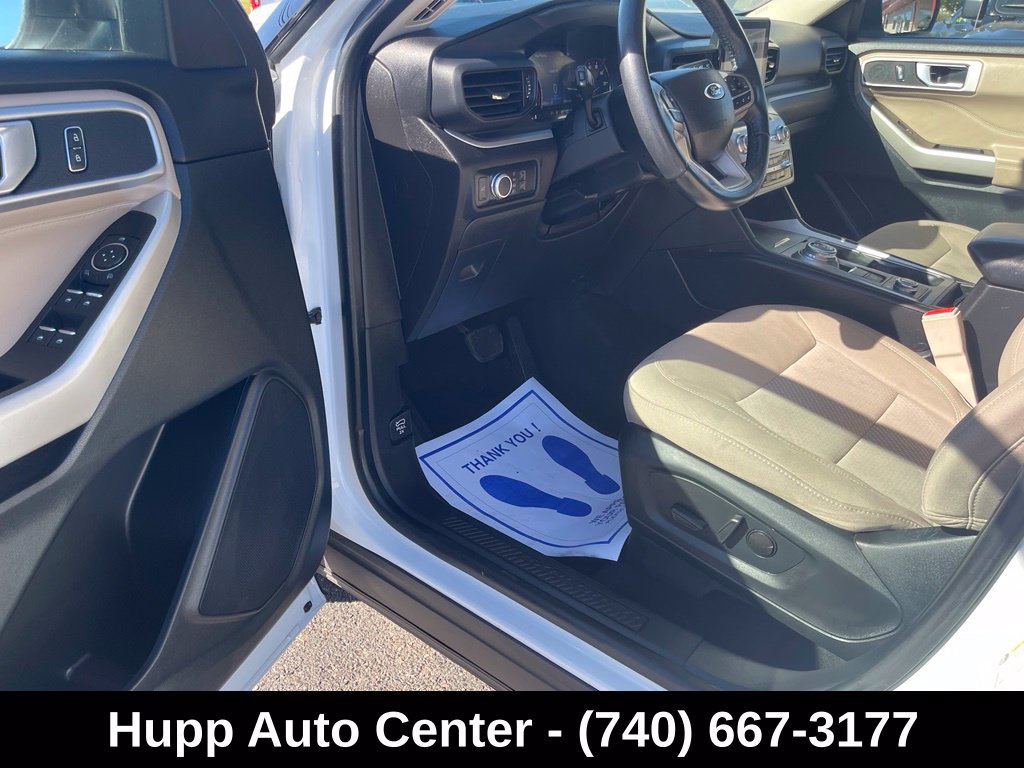 Used 2022 Ford Explorer XLT AWD/4WD image 11