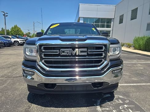 Used 2019 GMC Sierra 1500 SLE w/ Black Pack AWD/4WD image 22
