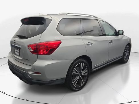 Used 2020 Nissan Pathfinder Platinum FWD image 10