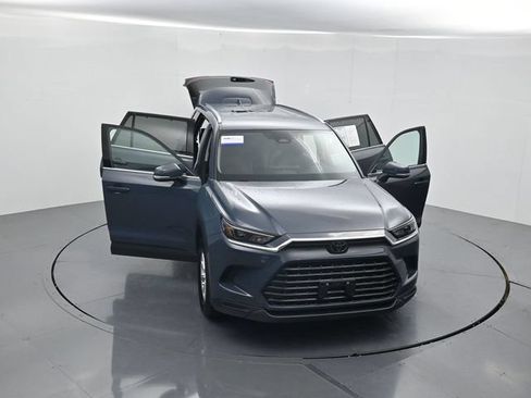 Used 2025 Toyota Grand Highlander AWD image 53