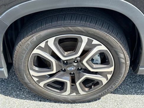 Used 2023 Subaru Ascent Touring AWD/4WD image 24