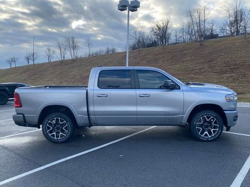 New 2026 RAM 1500 Laramie w/ Sport Appearance Package AWD/4WD image 9