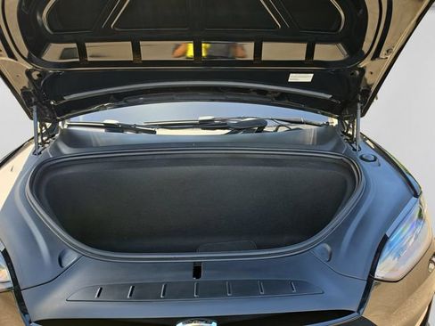 Used 2024 Tesla Model X AWD/4WD image 19