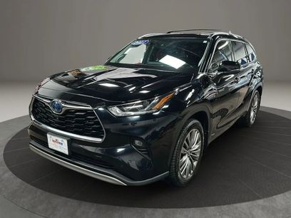 Used 2021 Toyota Highlander Platinum