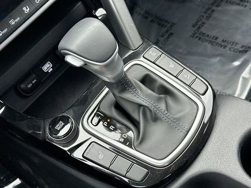 Used 2023 Kia Seltos S image 22