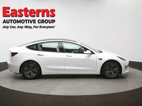 Used 2023 Tesla Model 3 Standard Range image 40