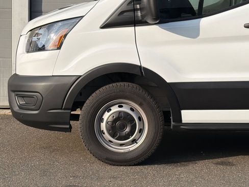 Used 2026 Ford Transit 150 Low Roof w/ Load Area Protection Package RWD image 4