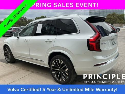 Used 2025 Volvo XC90 B6 Plus image 5